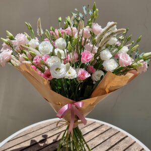 Love With Lisianthus ♡